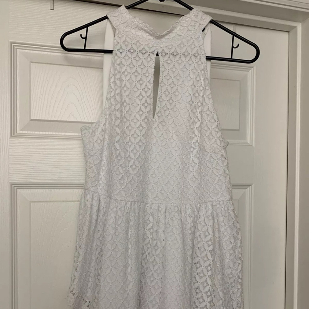 NEW Kaari Blue Halter Peplum Top White Eyelet Size Small